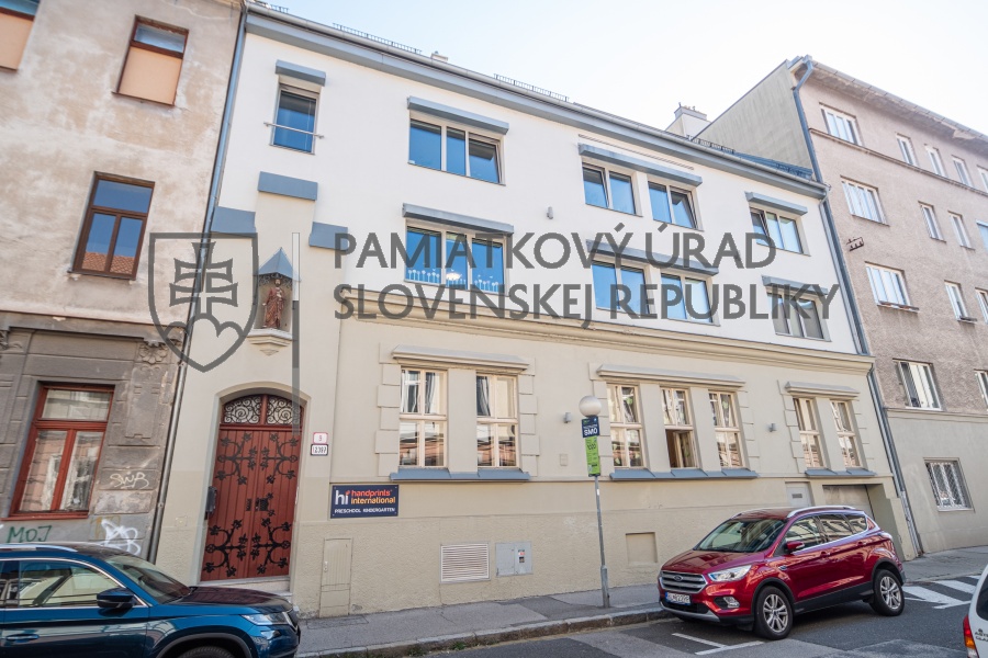 Identifikačná fotografia